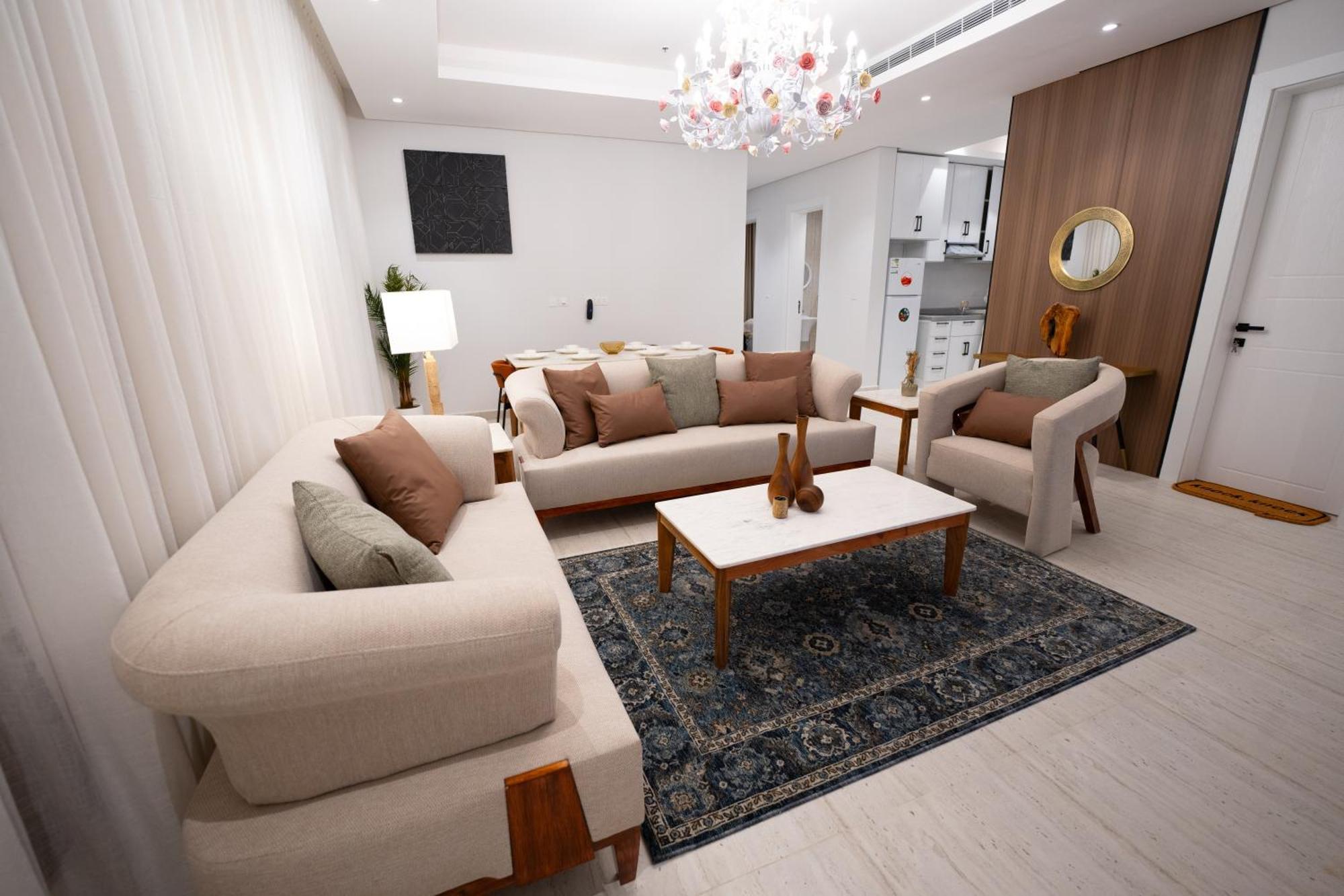 Ferienwohnung شقة فاخرة بالنرجس 3 غرف نوم Luxury Apt Riadh Exterior foto